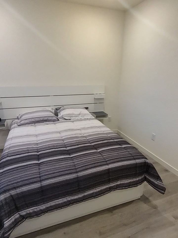 170 Rissone Ln - Photo 6 of 13