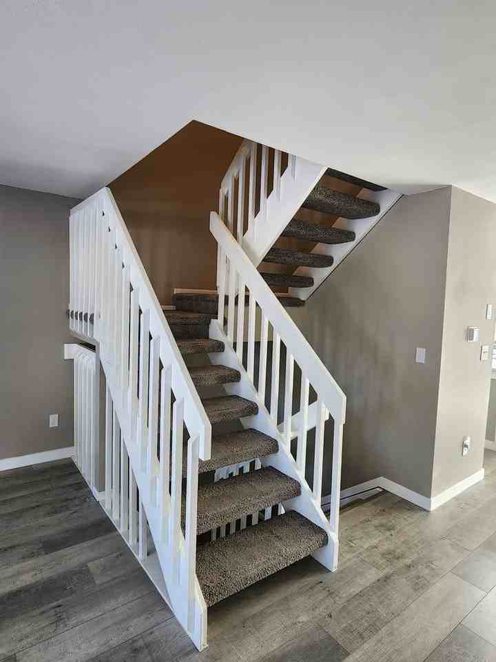 7654 S Steele St - Photo 3 of 30