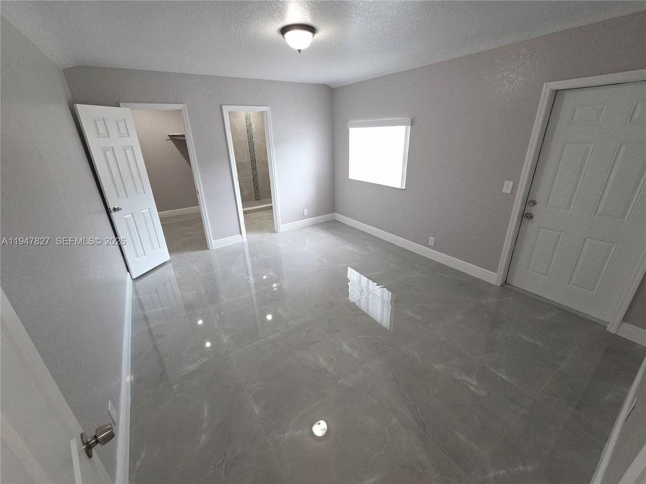 4360 Nw 15th St #0 - Photo 7 of 24