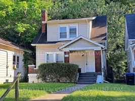 featured image of 3100 Grand Ave