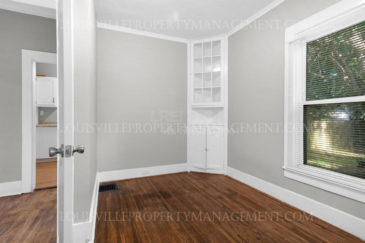 3100 Grand Ave - Photo 6 of 15