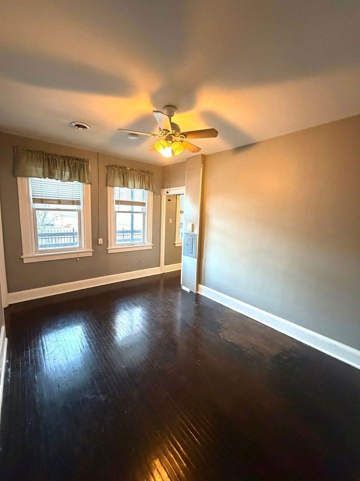 241A N Queen St #2 - Photo 4 of 13