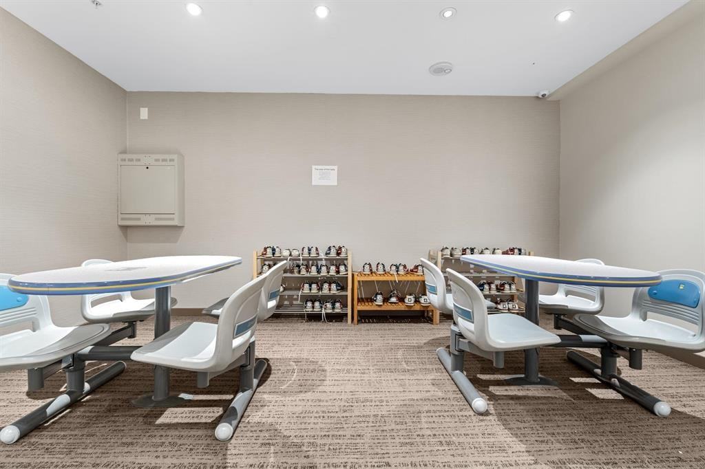 1501 Cooperage Way - Photo 2 of 22