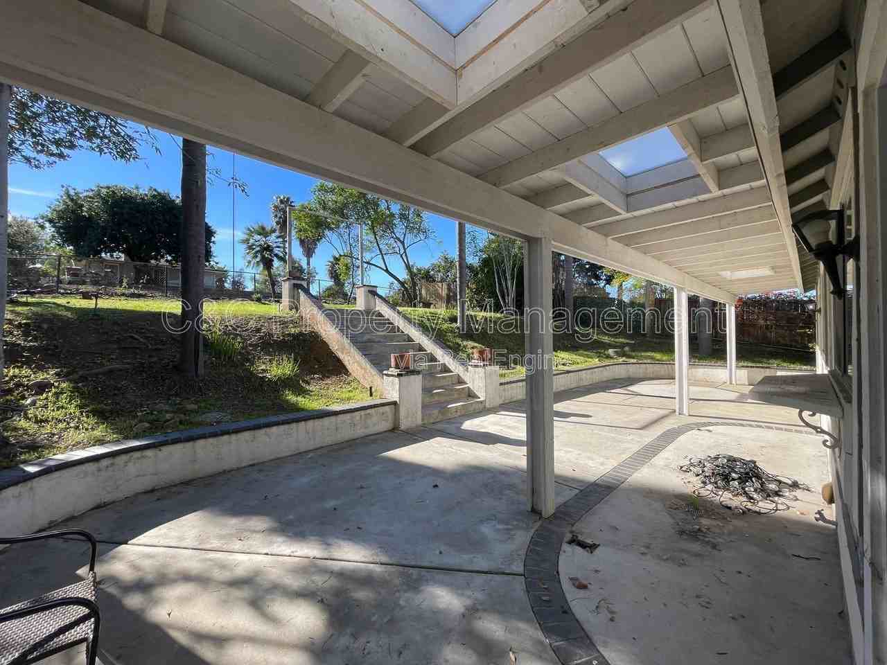 851 Fulton Rd - Photo 3 of 15