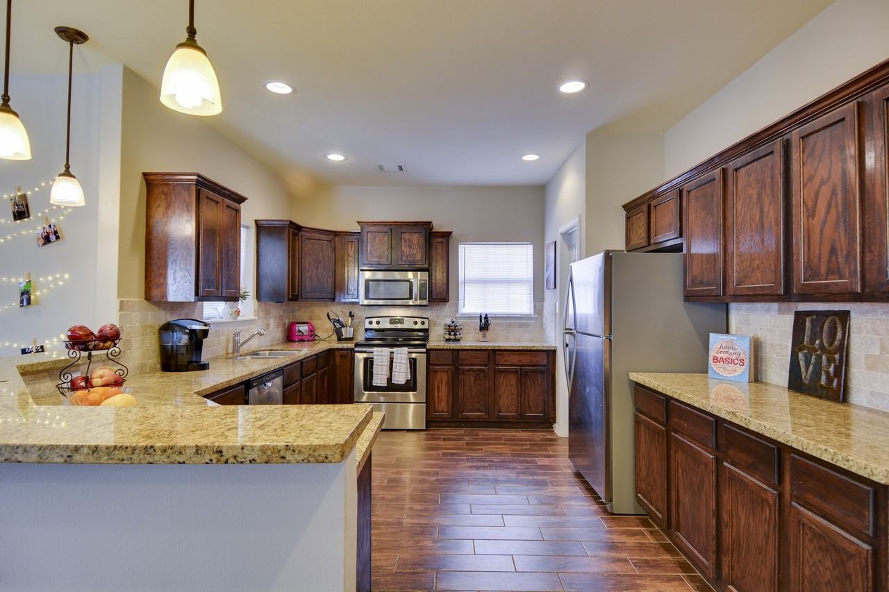 601 Highlands St #1 - Photo 2 of 27