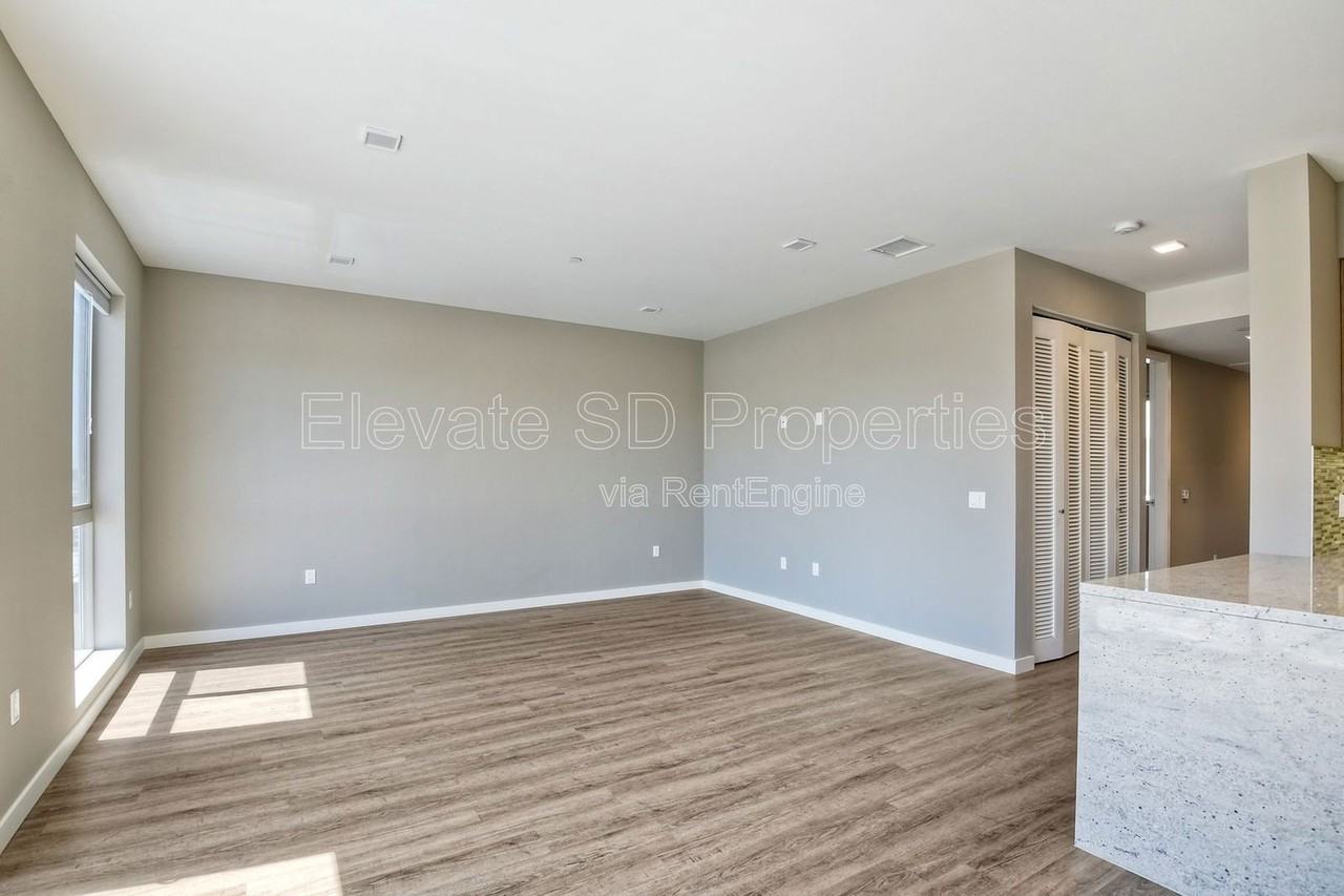 3088 State St #402 - Photo 5 of 24