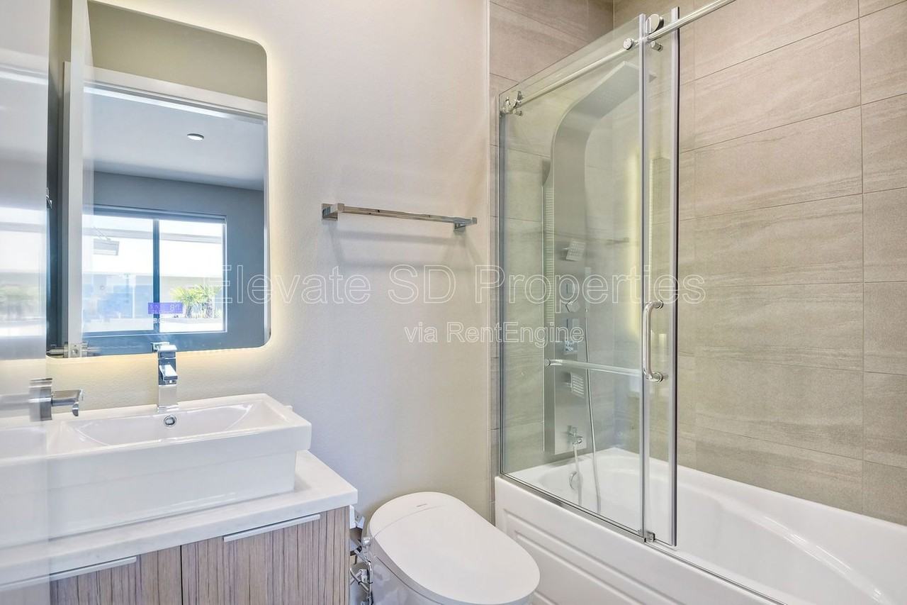 3088 State St #402 - Photo 7 of 24