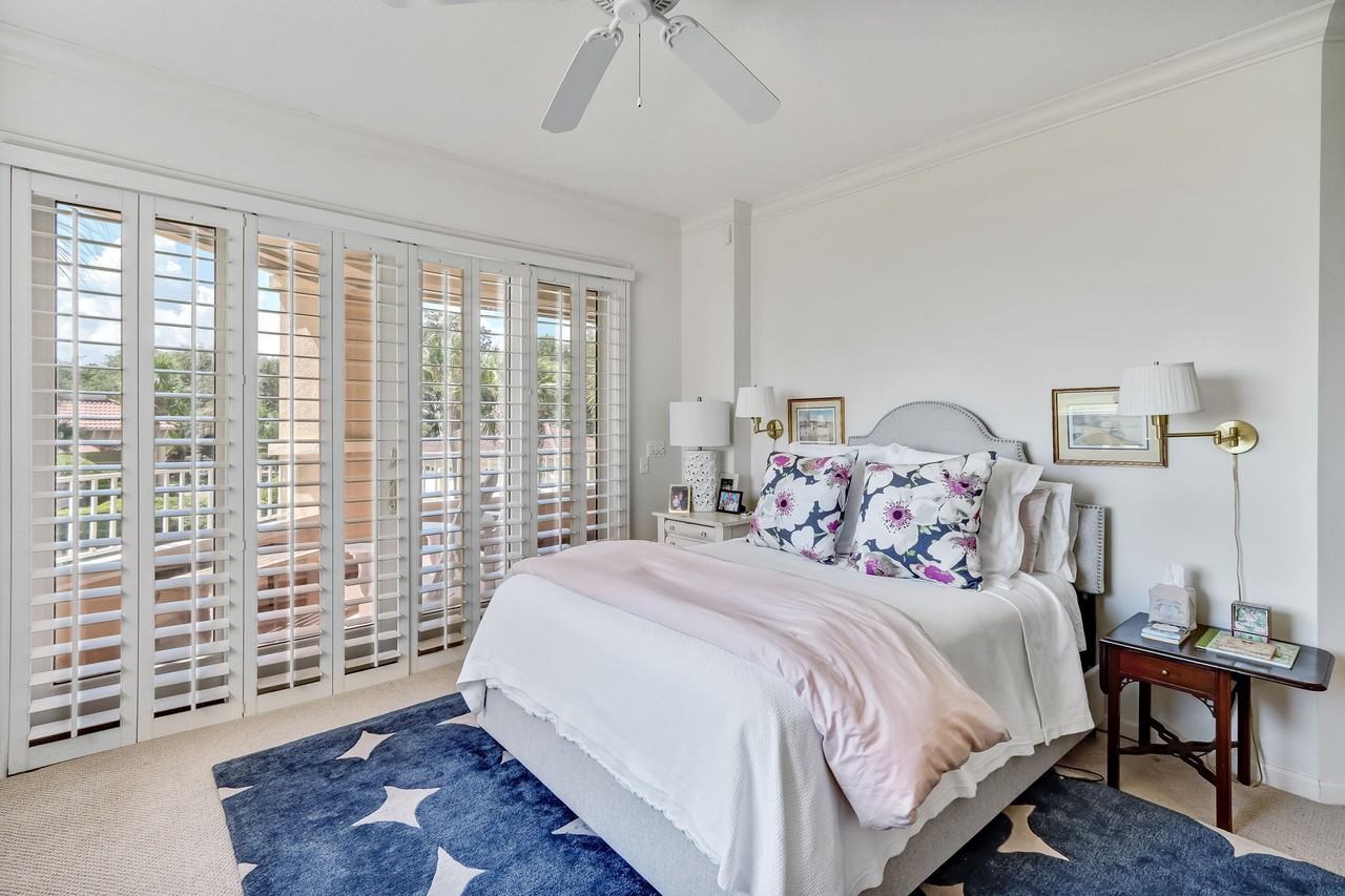 443 Beachside Pl #1 - Photo 4 of 28