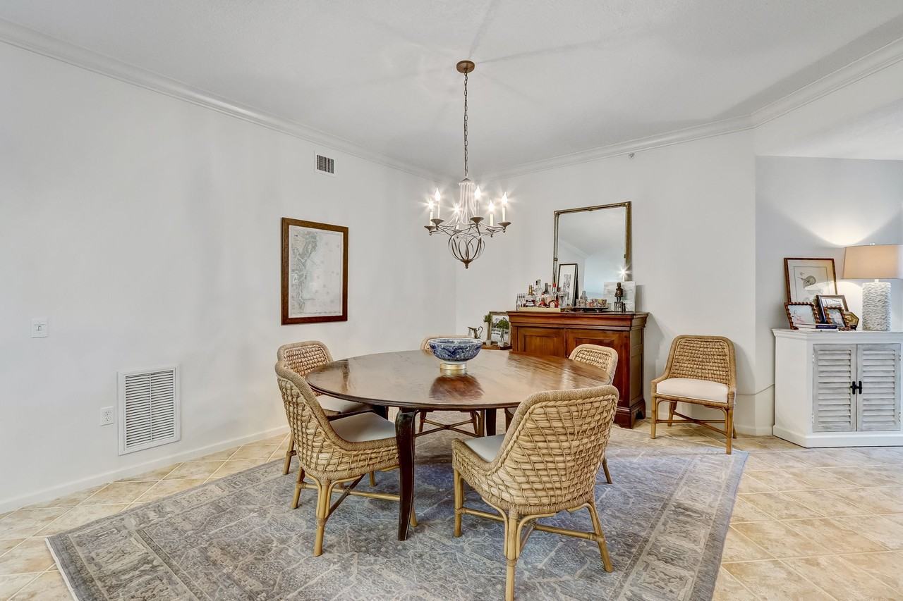 443 Beachside Pl #1 - Photo 7 of 28