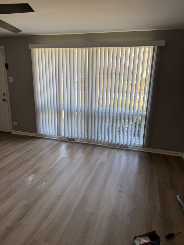 16302 Plymouth Dr - Photo 3 of 10