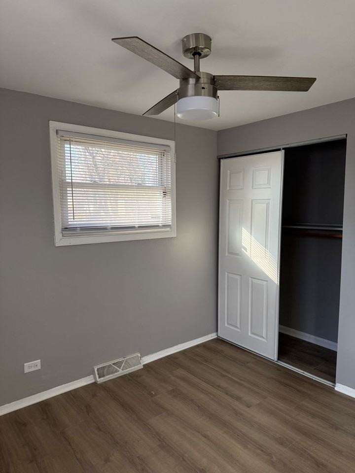 16302 Plymouth Dr - Photo 6 of 10