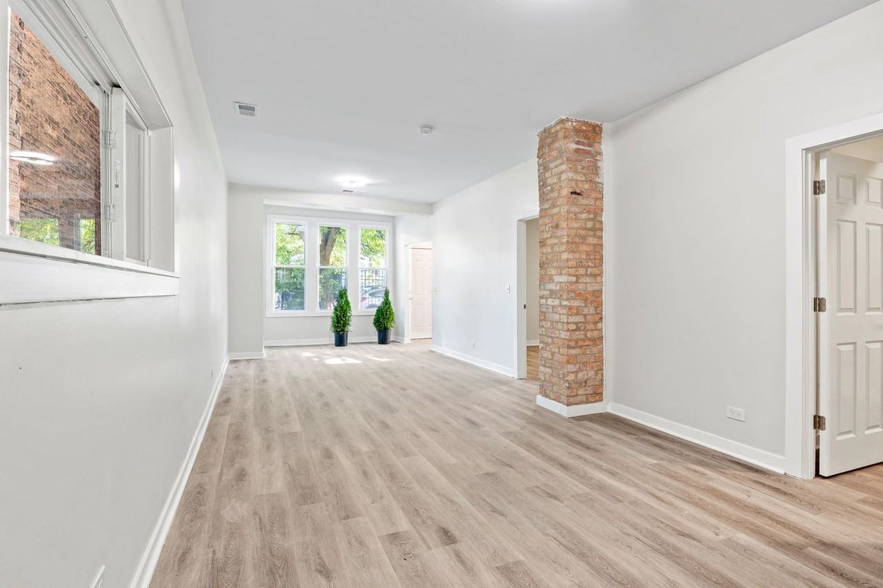 3646 W Wabansia Ave #1 - Photo 2 of 4