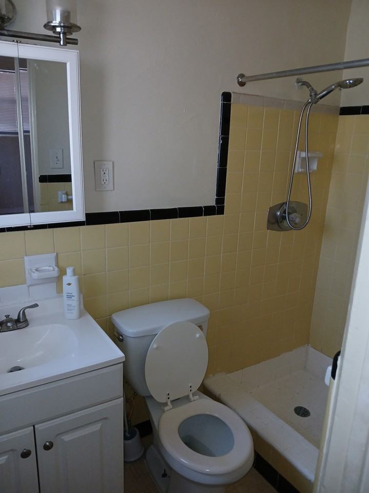 149 Oakwood Dr #SFH - Photo 4 of 10