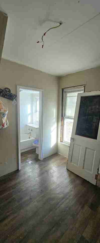 21 Schultz St #1 - Photo 6 of 17