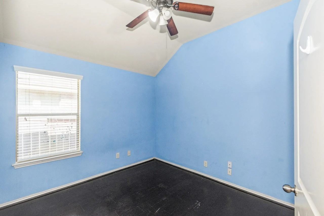 2943 Fair Chase Dr - Photo 5 of 23