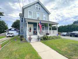 featured image of 2527 Kingston Ave #2