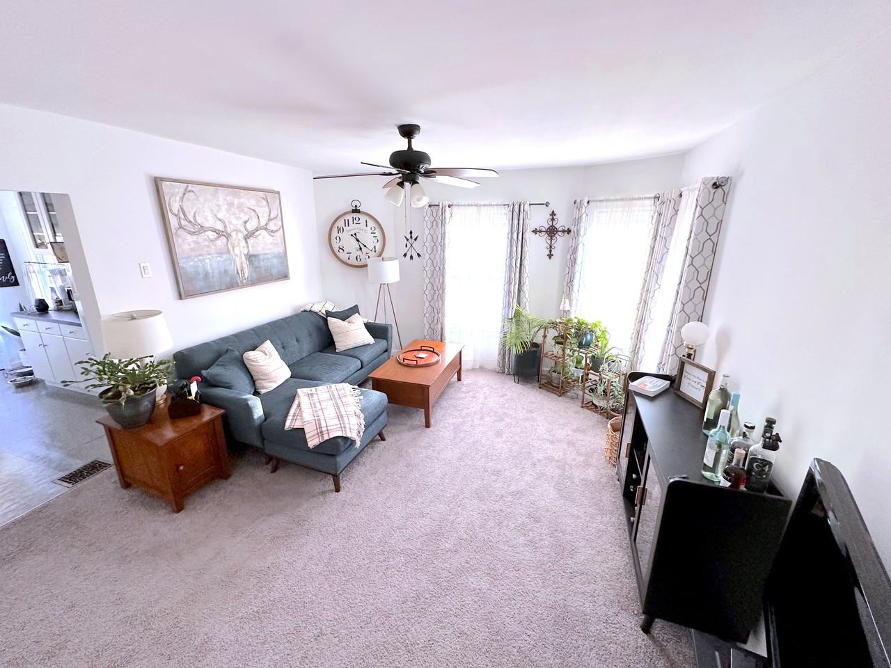 2527 Kingston Ave #2 - Photo 2 of 10