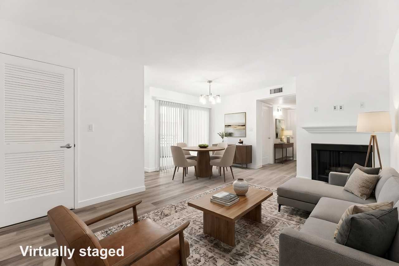 Franklin Plaza - Photo 6 of 33