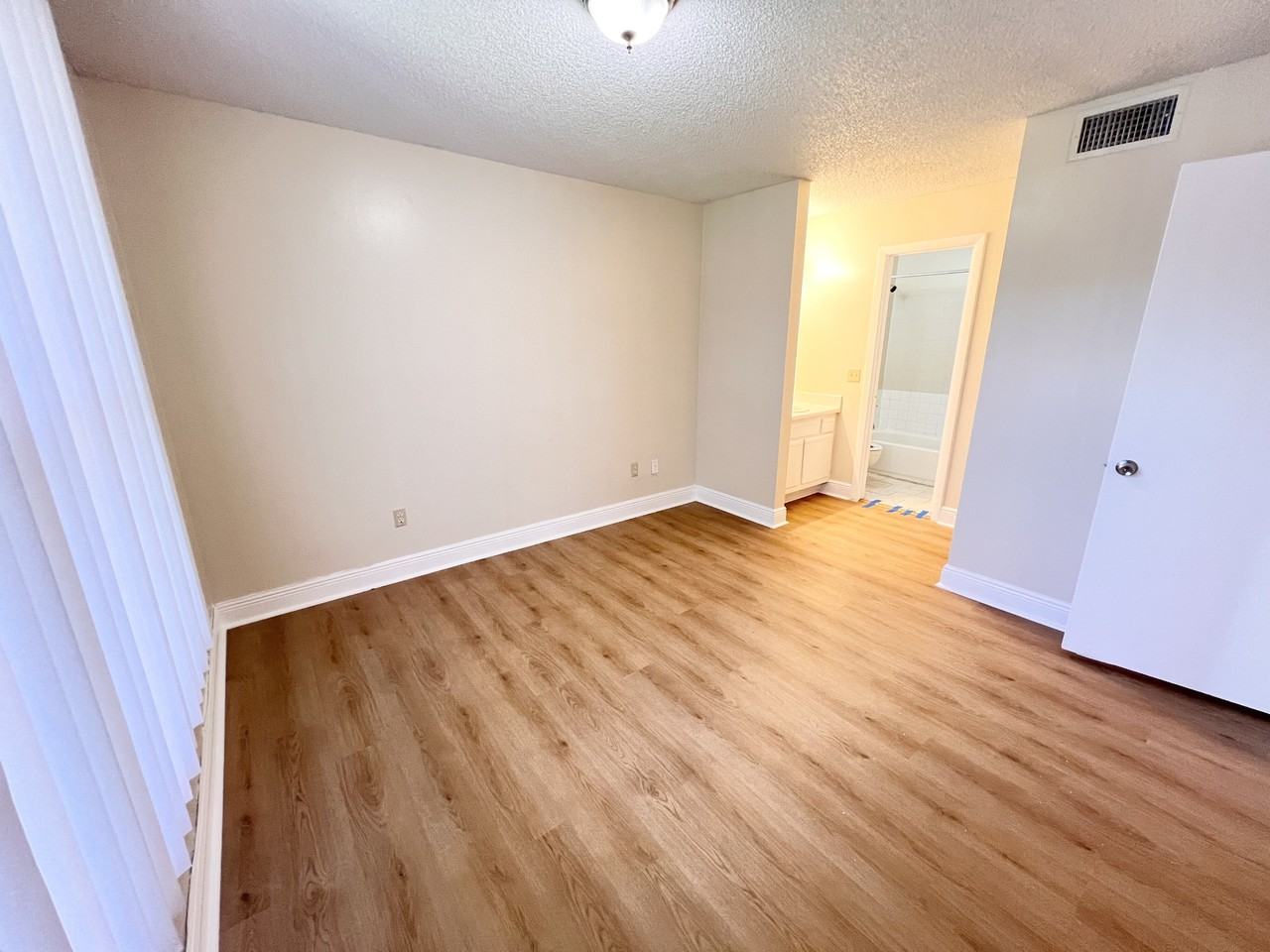 4581 W Mcnab Rd #254 - Photo 5 of 14