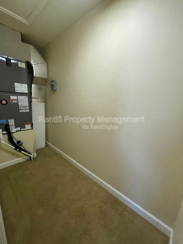 9719 Glen Heron Dr - Photo 3 of 25