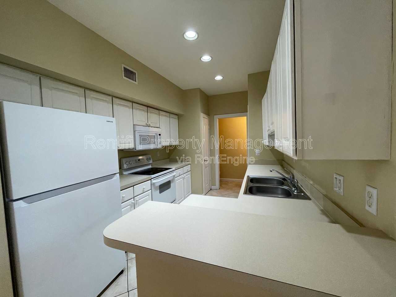 9719 Glen Heron Dr - Photo 5 of 25