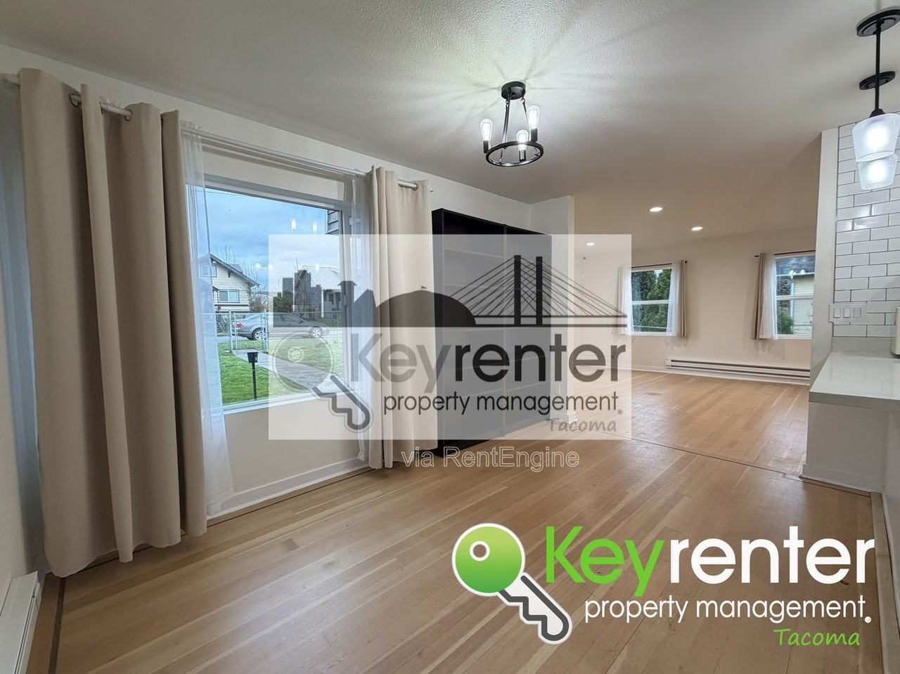 4622 E F St - Photo 4 of 19