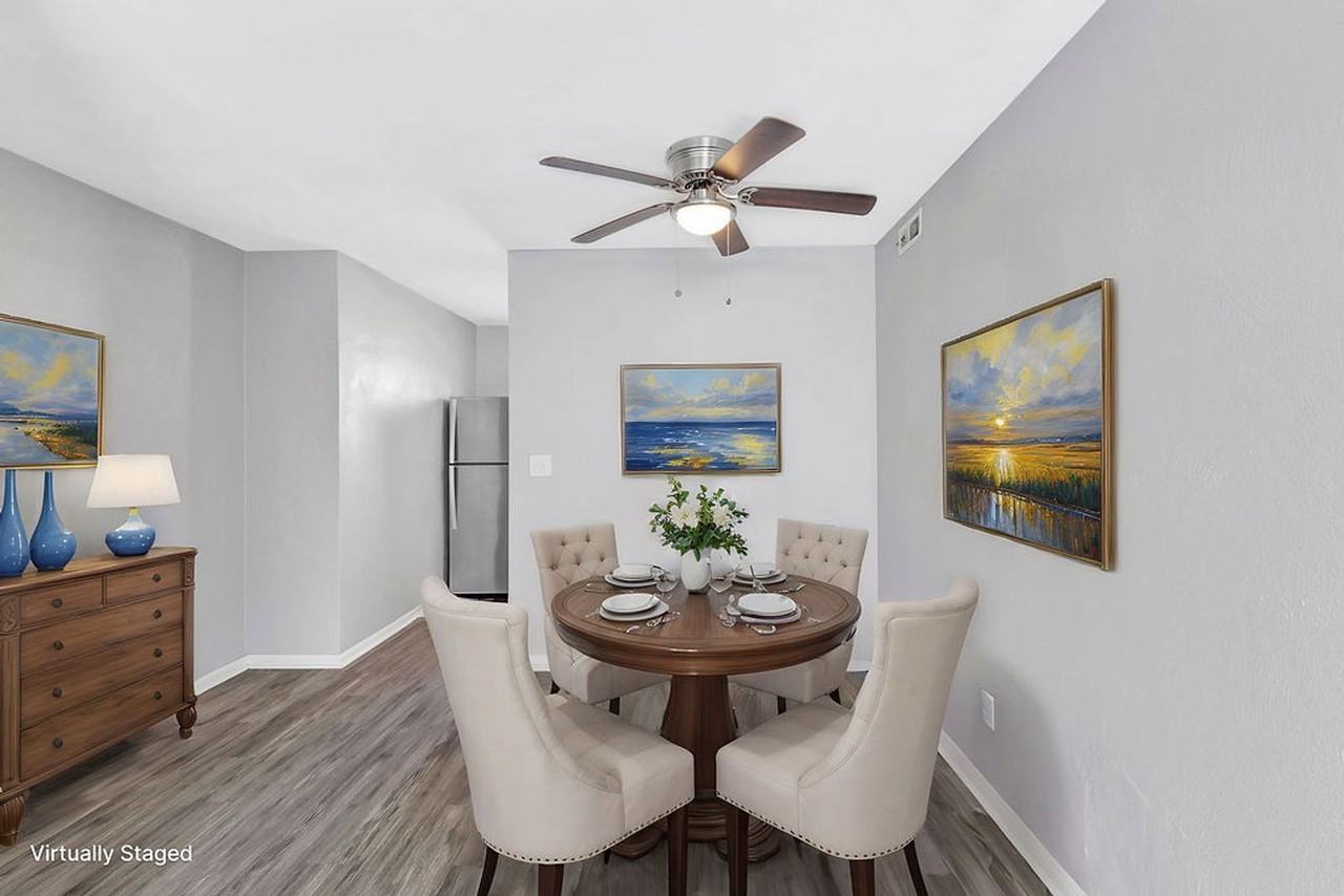 307 N 12th St #6 - Photo 3 of 17