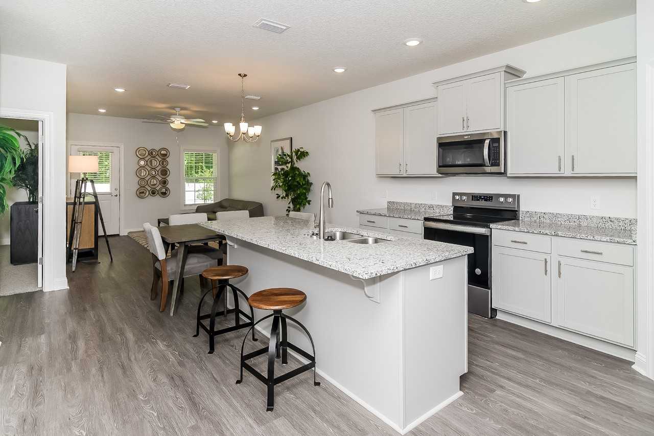 1129 Walker Point Way - Photo 3 of 45