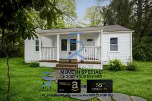 1944 Washington Rd - Photo 1 of 1