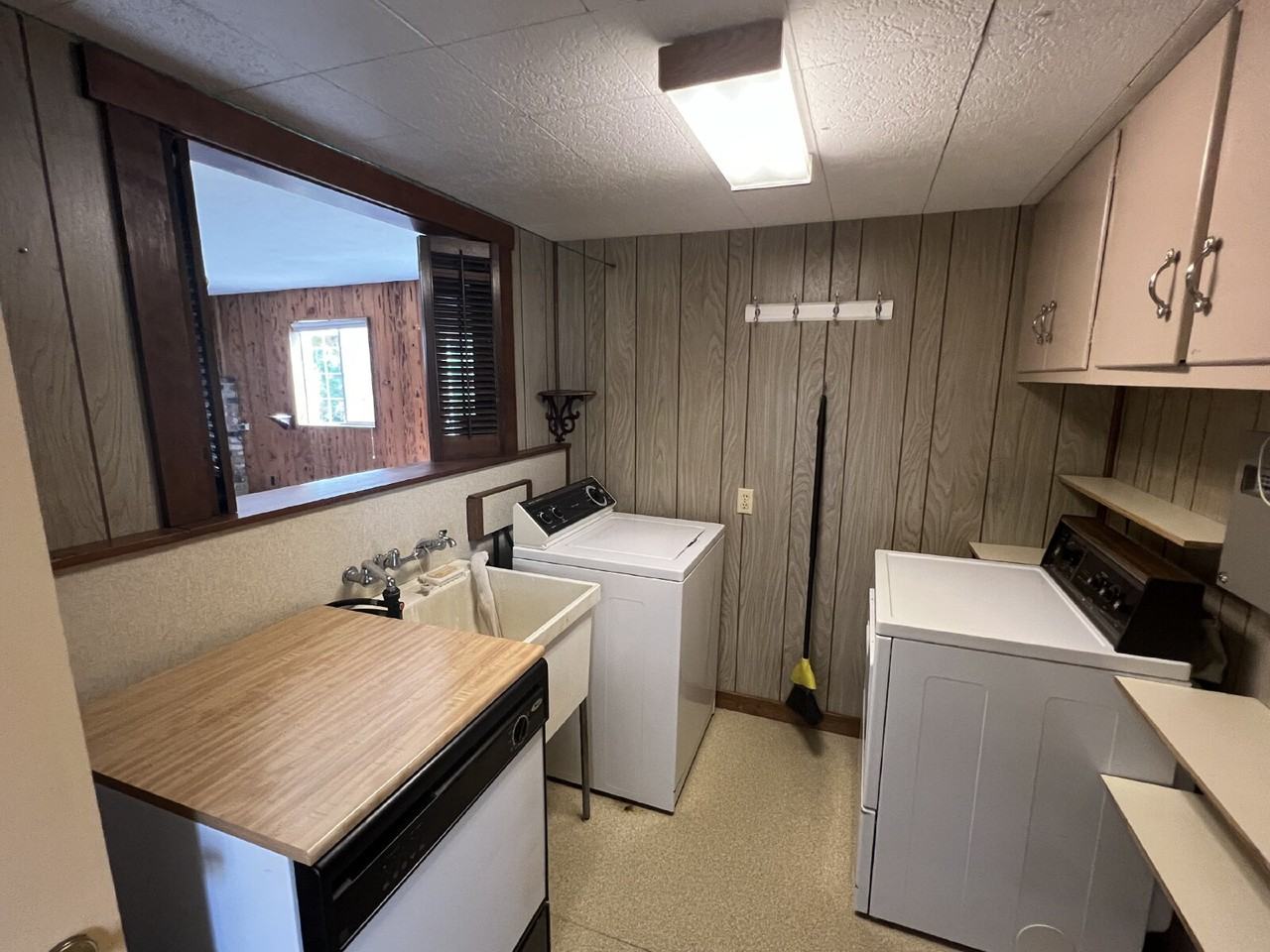 1835 Madison St - Photo 7 of 19