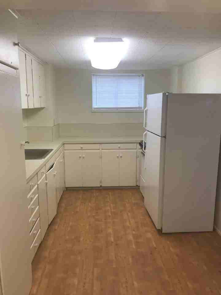 475 E 12th Ave - Photo 2 of 6