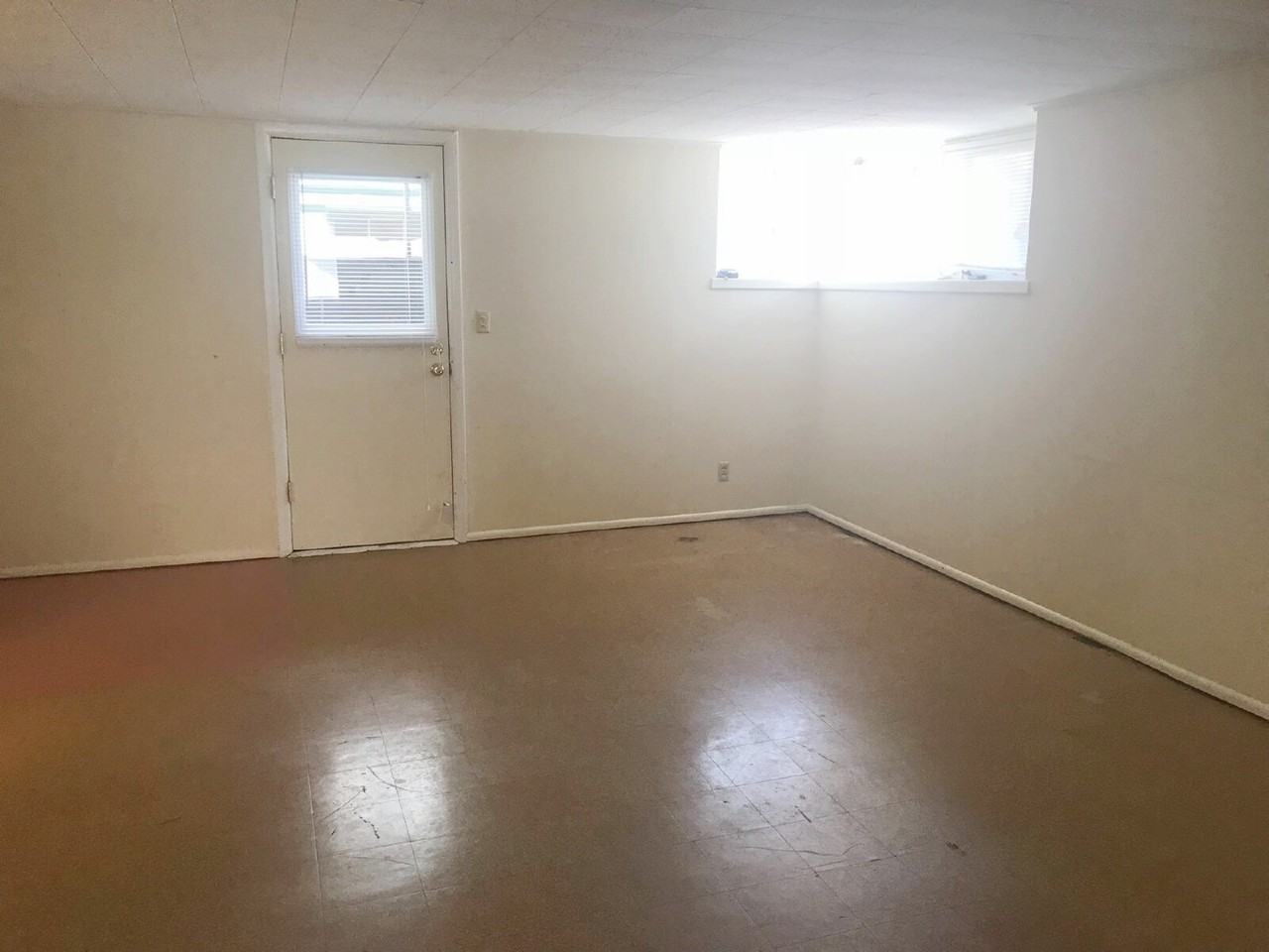 475 E 12th Ave - Photo 3 of 6