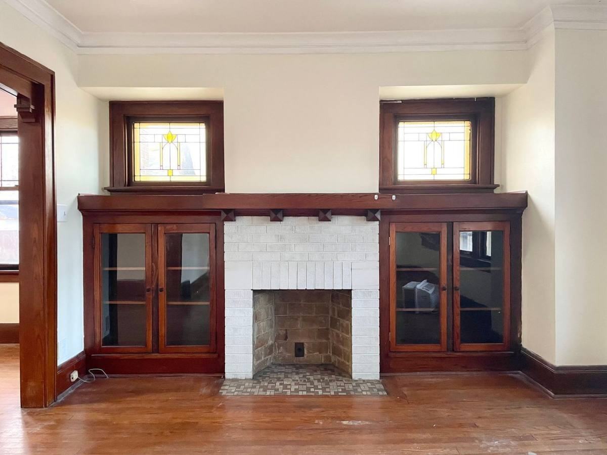 2577 N 52nd St - Photo 2 of 10