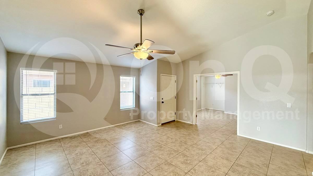 1045 E Nardini St - Photo 2 of 10