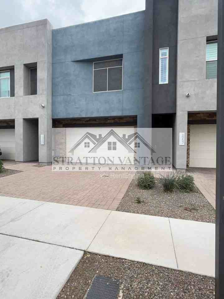 1953 W Kinfield Trl - Photo 2 of 10