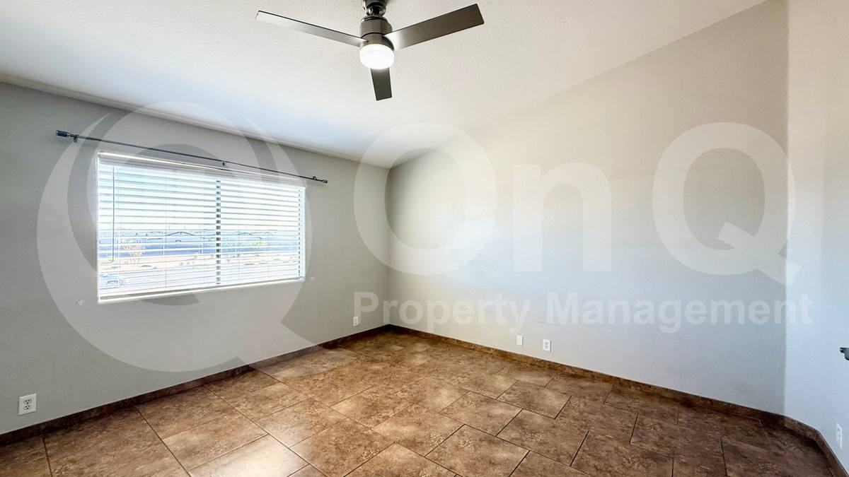 4655 N 99th Dr - Photo 3 of 10