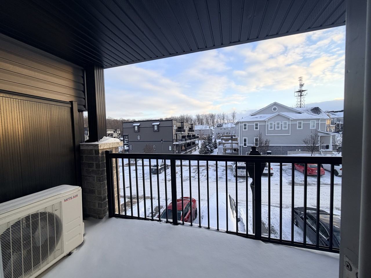 1989 Ottawa Street South #17E - Photo 7 of 16