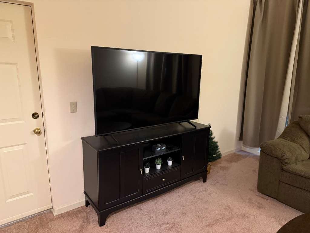 906 Russell Blvd - Photo 6 of 26