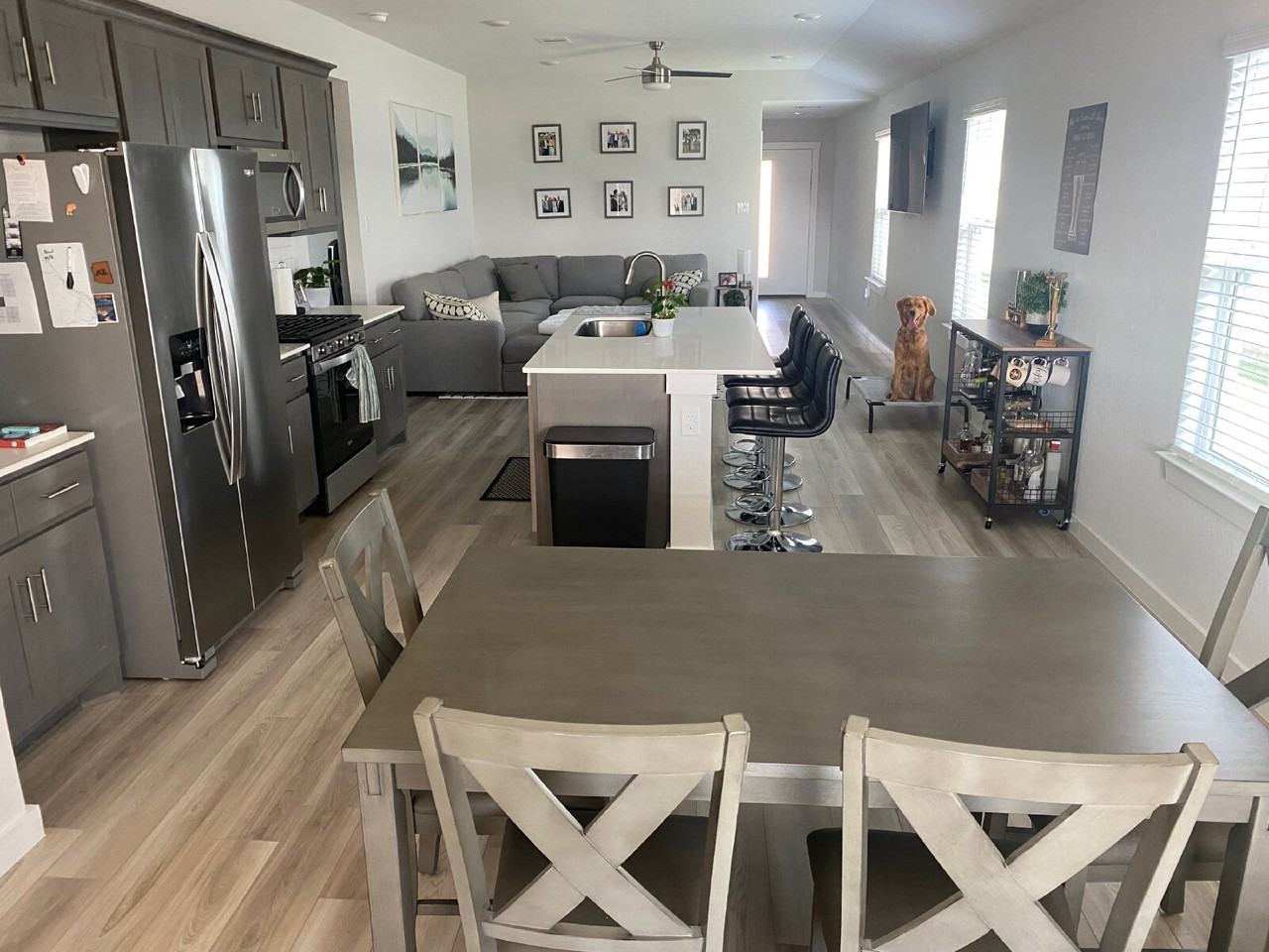 1224 Amistad Loop - Photo 3 of 8