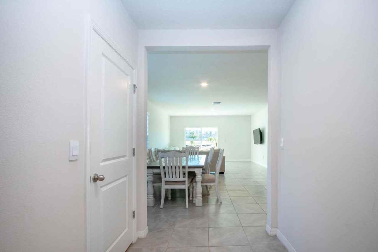 3513 Hilltop Cir - Photo 6 of 50