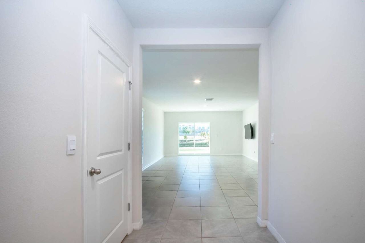 3513 Hilltop Cir - Photo 7 of 50