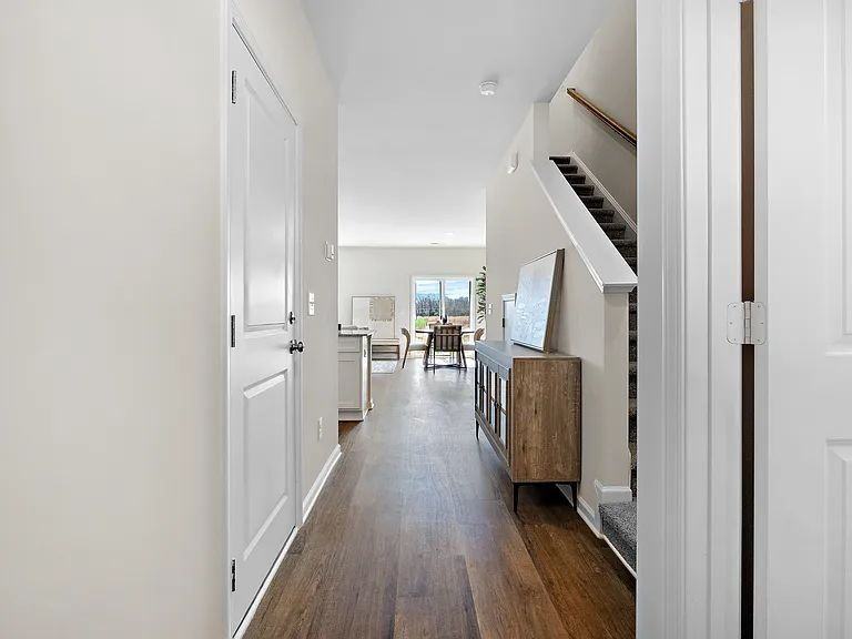 2357 Bellflower St - Photo 3 of 21