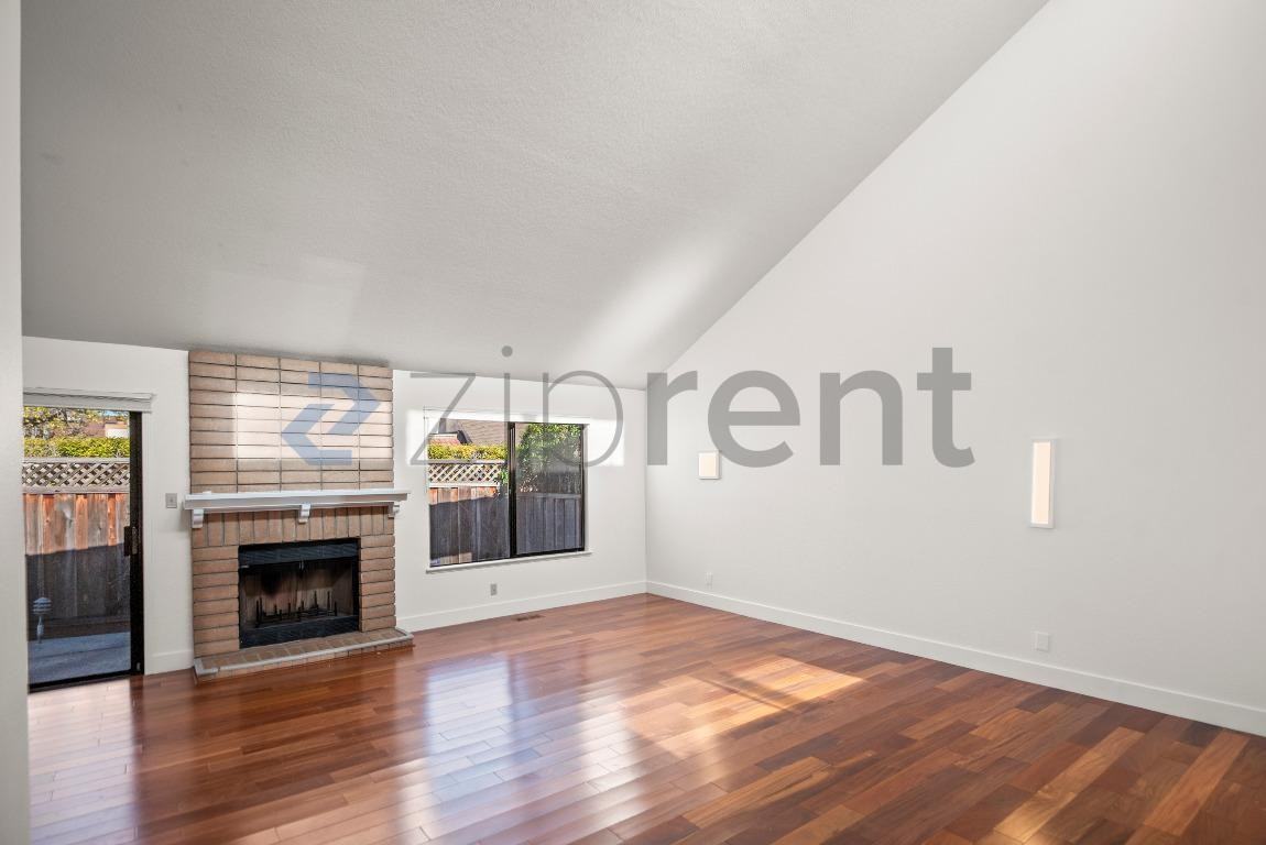 1654 Sugarloaf Dr - Photo 6 of 33