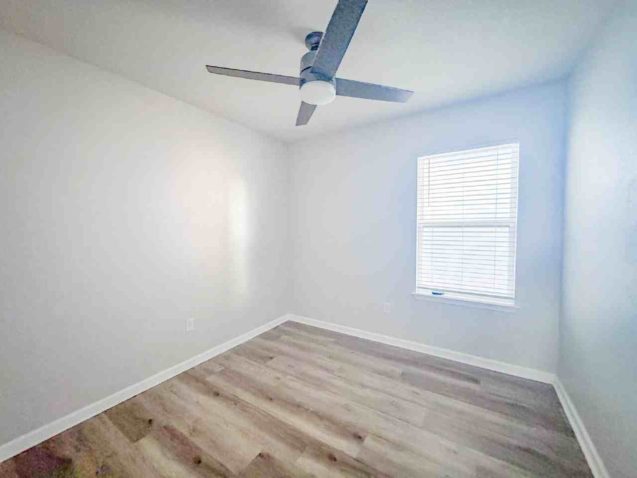 8815 Sunshower Pl - Photo 4 of 17