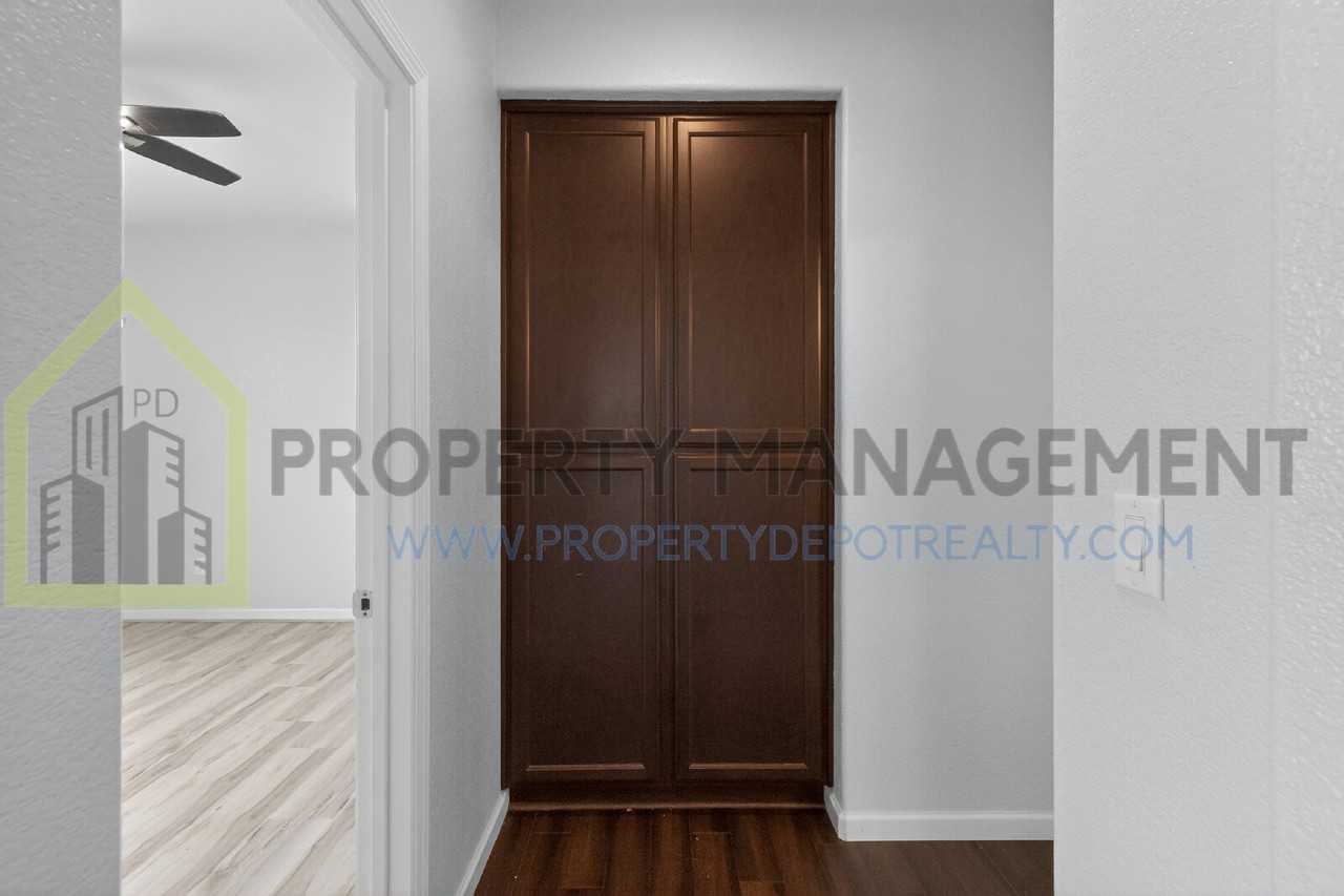 8333 Mallett Way - Photo 4 of 50