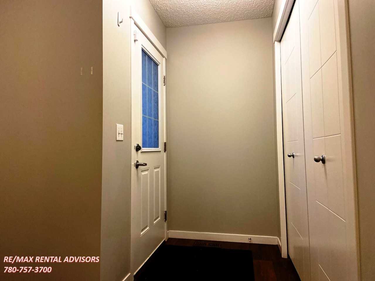 1415 25 Avenue Northwest - Photo 2 of 19