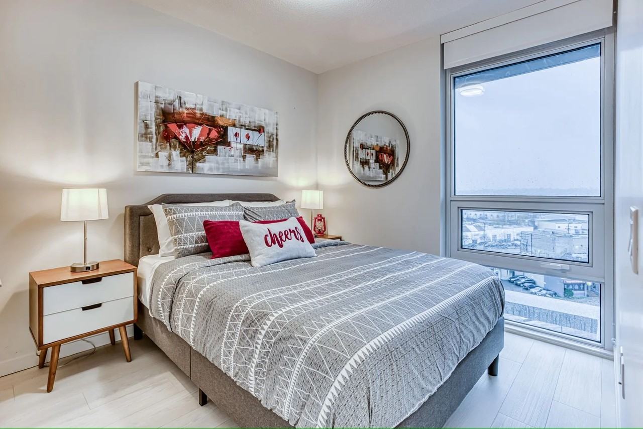 180 2nd Ave E - Photo 4 of 20