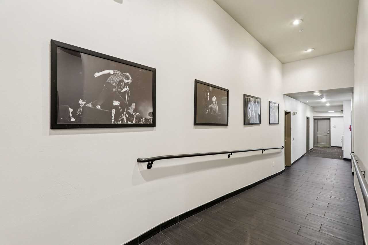 Ludwig Apartments - Photo 3 of 23