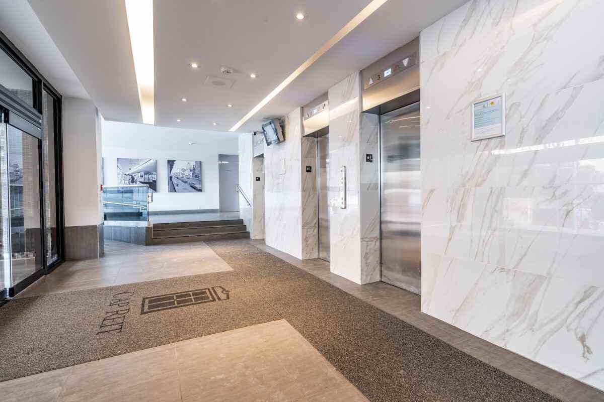 Yonge Eglinton Apartments – Duplex - Photo 7 of 48