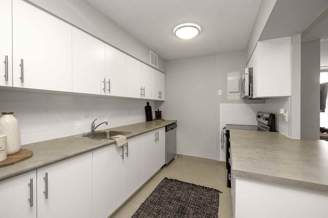 300 Regina Street North, Tower 1 - Photo 3 of 20